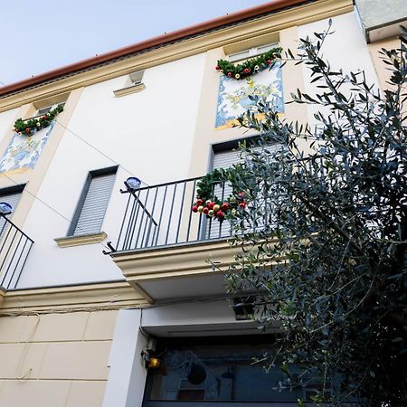 Palazzo De Gregorio Apartment Pompei Сант-Антонио-Абате Экстерьер фото