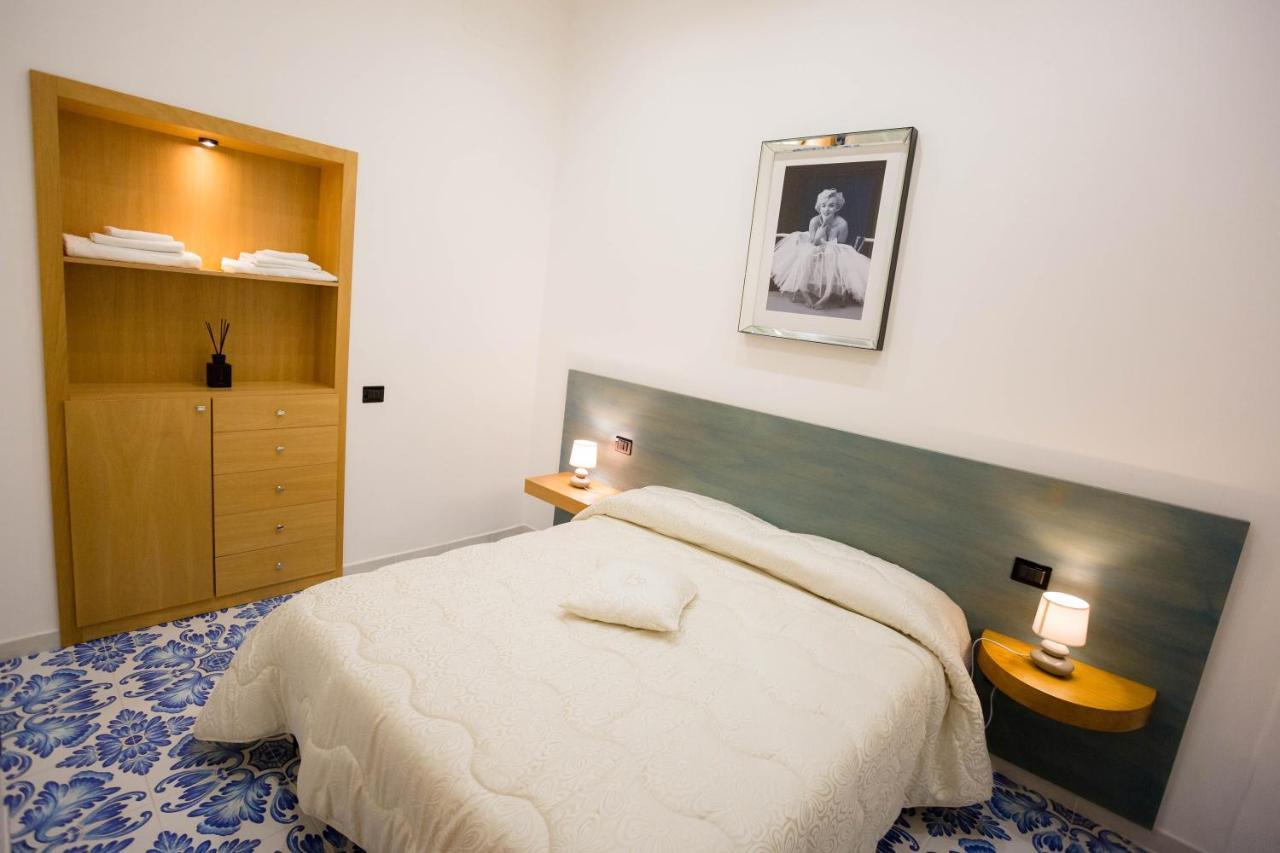 Palazzo De Gregorio Apartment Pompei Сант-Антонио-Абате Экстерьер фото