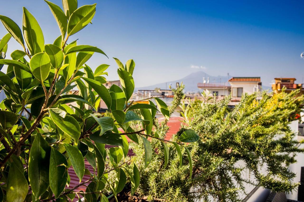 Palazzo De Gregorio Apartment Pompei Сант-Антонио-Абате Экстерьер фото